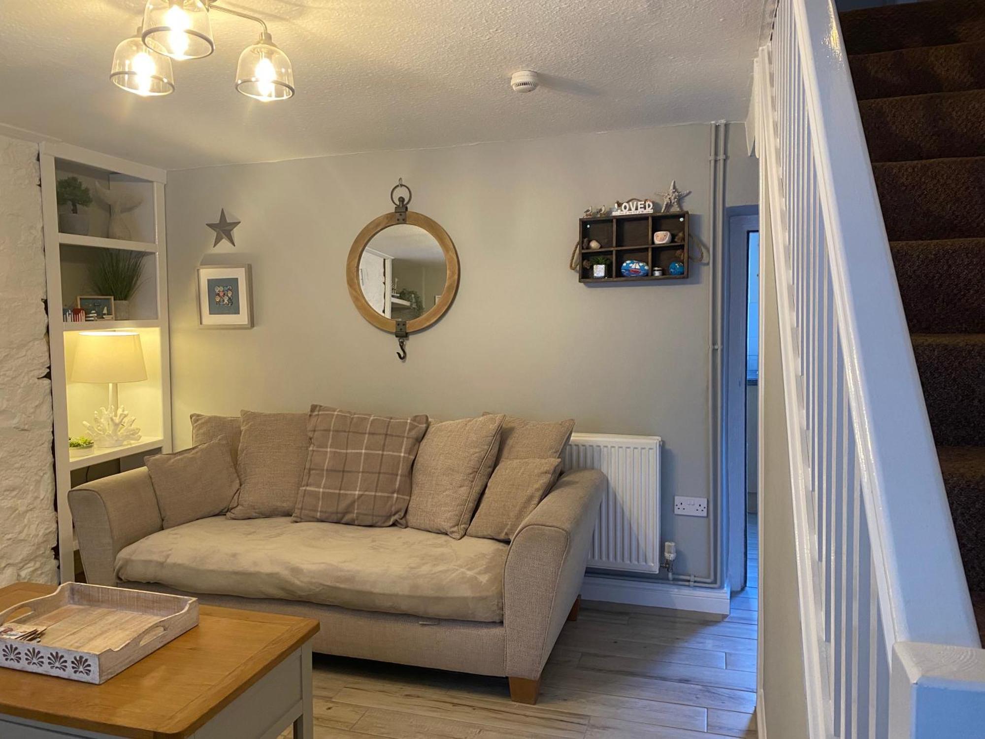 Delightful 3 Bedroomed Cottage In Llandudno Exterior photo